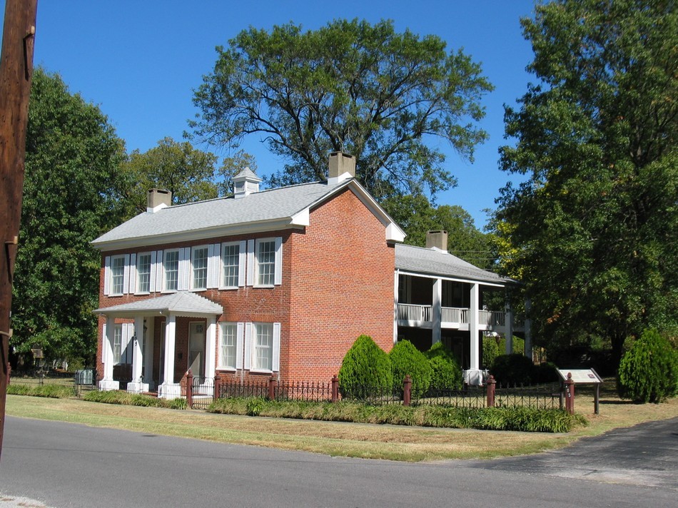 1337 Dallum-Bush house, 2008